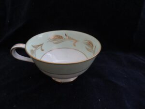 Footed tea cup Noritake Alice 1