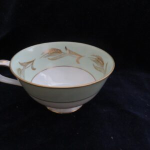 Footed tea cup Noritake Alice 1