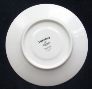 Saucer by Noritake Hailey pattern 2