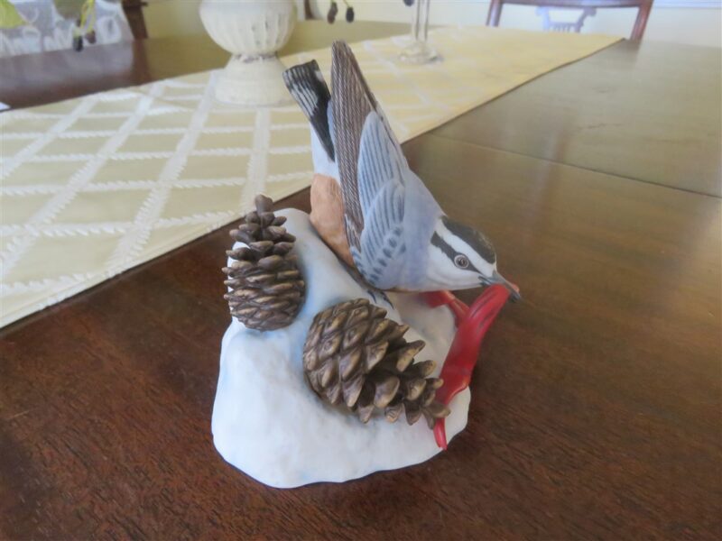 Vintage Lenox Fine Porcelain Bird Figurine 2001 Christmas Nuthatch 2