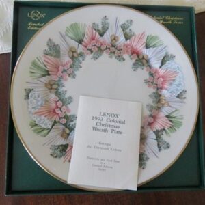 Lenox 1993 Colonial Christmas Wreath Plate 1