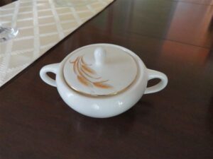 Homer Laughlin Golden Wheat Creamer 1