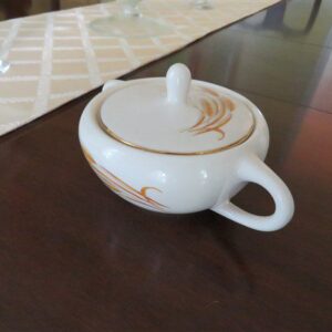 Homer Laughlin Golden Wheat Creamer 2