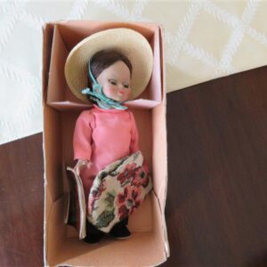 Madam Alexander Doll Vietnam 788 1