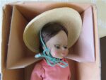 Madam Alexander Doll Vietnam 788 2