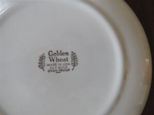 Golden Wheat fleur de lis Saucer 2