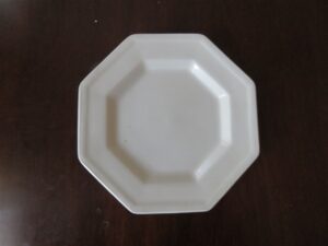 Bread Plate Heritage White Johnson Brothers Octagonal shape. 1