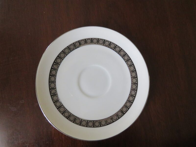 Saucer Candleglow Harmony House 1