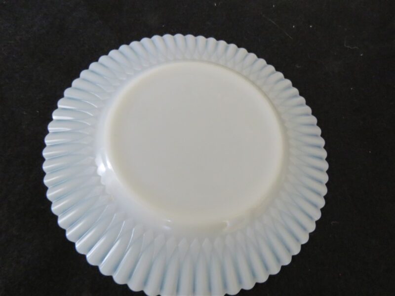 Petalware Salad Plate White Monax Depression Glass MacBeth Evans 3