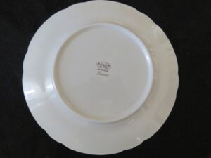 Vogue Fine China -- Susanna -- Dinner Plate 2