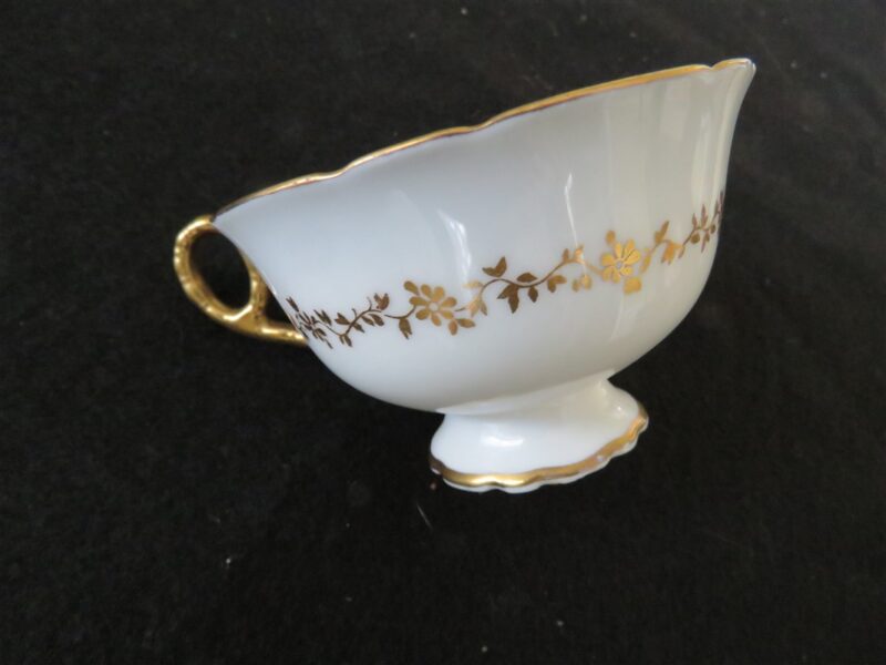 Coalport Spearpoint Pattern 3691 Cobalt and Gold Tea Cup and Saucer 6