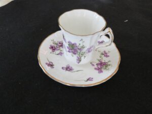 Vintage Hammersley "Victorian Violets" from English Countryside teacup and matching saucer.  1