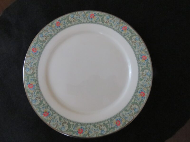 Dinner Plate Noritake Ivory China 1