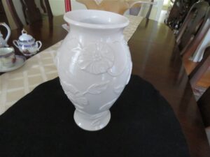 Vintage Lenox “Poppy” Vase 1