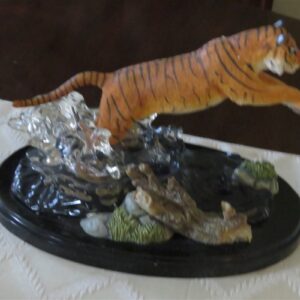 Lenox Collectible River Of The Tiger Majestic Figurine Sculpture 1