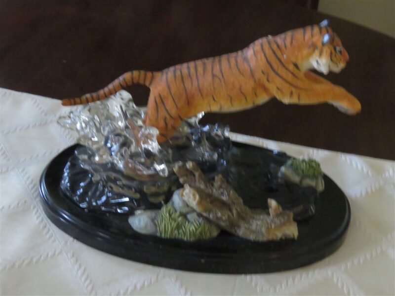 Lenox Collectible River Of The Tiger Majestic Figurine Sculpture 1