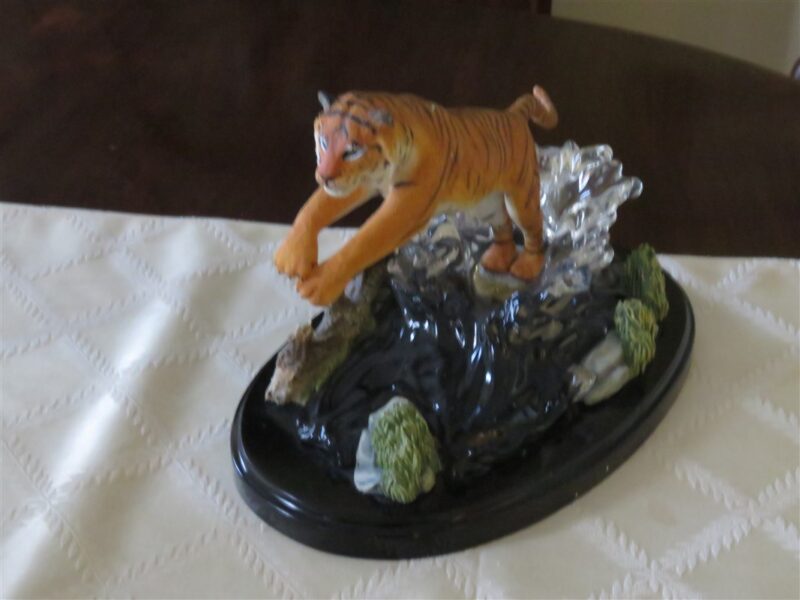 Lenox Collectible River Of The Tiger Majestic Figurine Sculpture 12