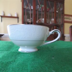 Footed Tea Cup Imperial Royal M Mita 1