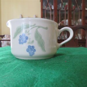 Pfaltzgraff Creamer with Floral Design Calvert Farmhouse 1