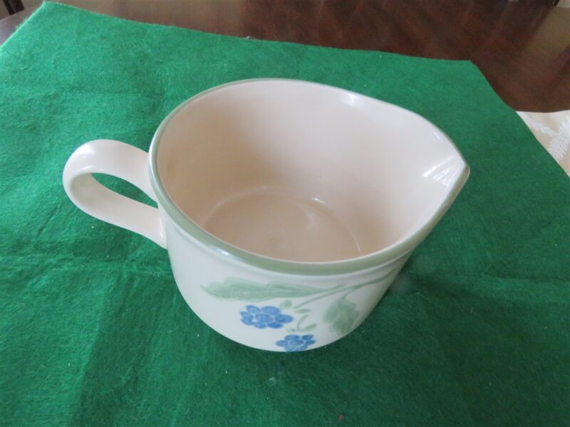 Pfaltzgraff Creamer with Floral Design Calvert Farmhouse 3