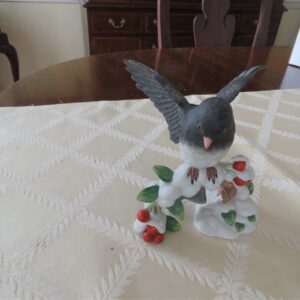 Lenox Garden Bird Collection Darked Eyed Junco 1