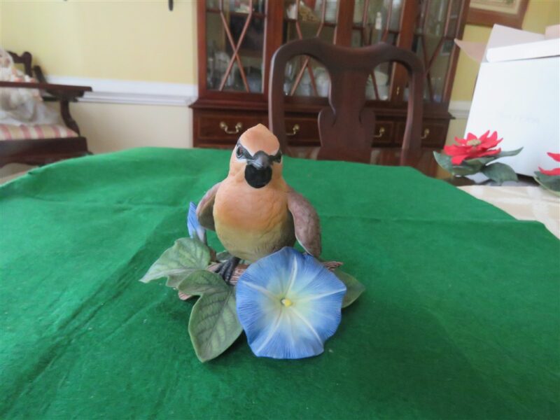 Lenox Garden Birds Sculptures Figurine, Fine Porcelain, Cedar Waxwing 1