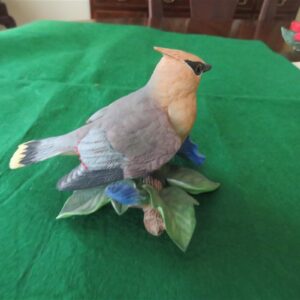Lenox Garden Birds Sculptures Figurine, Fine Porcelain, Cedar Waxwing 2