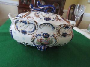 Porcelain Footed Bowl by Royal Grace 2