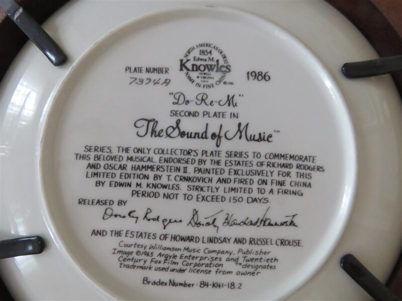 Sound of Music Collector Plate "Do-Re-Me" 2nd plate in Sound of Music series 3