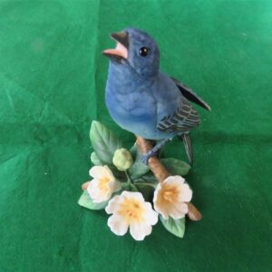 Indigo Bunting – Lenox - Garden Birds Porcelain figurine. 2