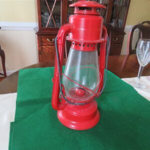 Vintage Dietz Junior Kerosene Lantern 12" . 1977. Red. Very good condition. NO damage to paint. Mechanical woorking condition is excellent. Wick was burned one time. Slightly used. 1