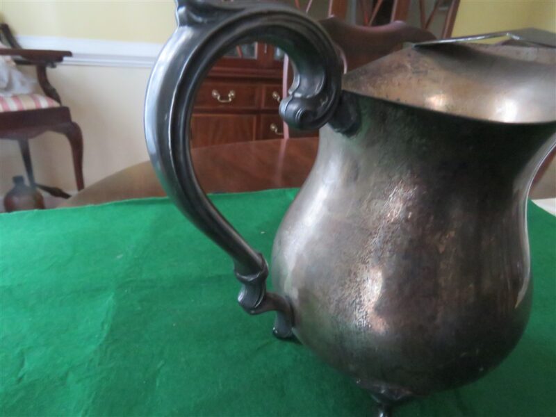 Footed Water Pitcher Silverplate Vintage Ice lip. 4