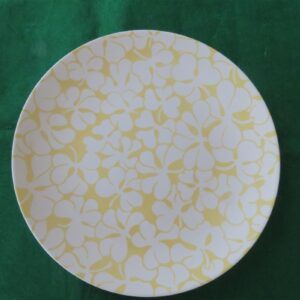 Yellow Clover Dinner Plate Royal China Cavalier Ironstone 1