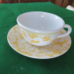 Yellow Clover Cup & Saucer Royal China Cavalier Ironstone 1