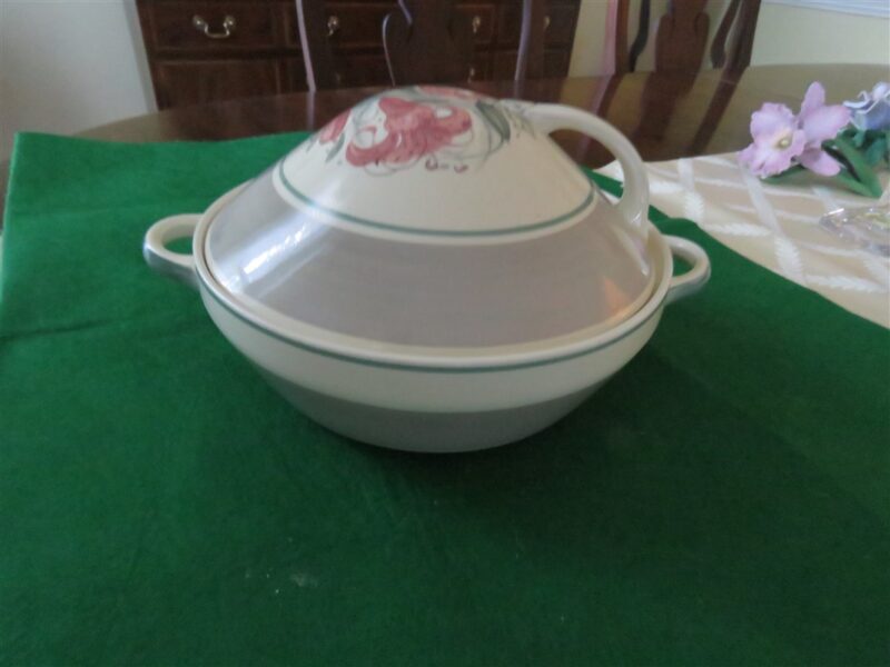 Vintage Susie Cooper Crown Works Burslem Serving Dish Casserole w/ Lid 1