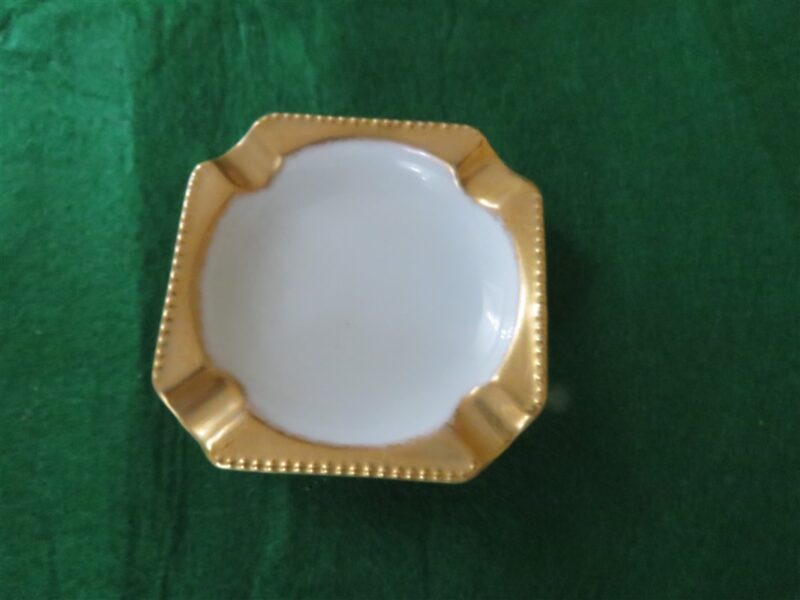 Vintage Hutschenreuther Selb Ash Tray Brighton pattern 1