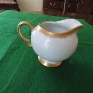 Vintage Hutschenreuther Selb Small Creamer Brighton pattern 2