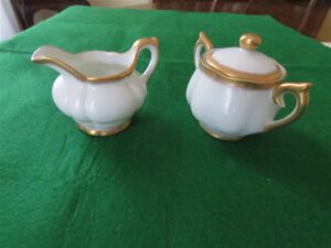 Vintage Hutschenreuther Selb Small Creamer & Sugar Bowl Brighton pattern 2