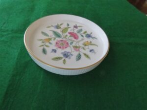 Trinket Tray Haddon Hall by Minton 4