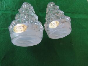 Gorham Holiday Traditions Crystal Salt and Pepper Set 2