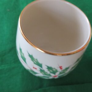 Pair Of Cups Lenox Say It With Style This is a pair of Lenox “Say it with Silk” cups. Porcelain with the signature gold trim. Cups are decorated with holly and berries. Potpourri bowl, votive candle holder. 3-1/4" tall 2-1/2" diameter. Very good condition. No visible signs of wear. No chips, scratches or cracks 2