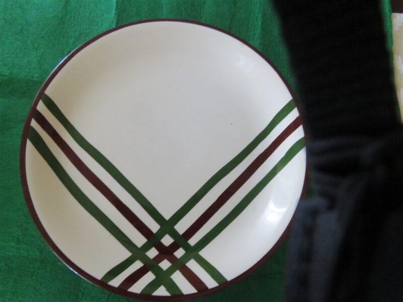 Dinner Plate Vernonware by Metlox Bel Air pattern Green and brown lines. 1