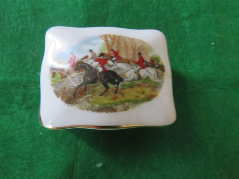 Vintage Hammersley Fox Hunt Trinket Box Bone China, 3