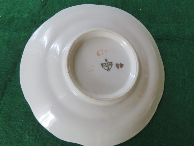 Footed Cup and saucer Chodziez 3