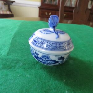 Vintage Hutschenreuther Porcelain Trinket Box