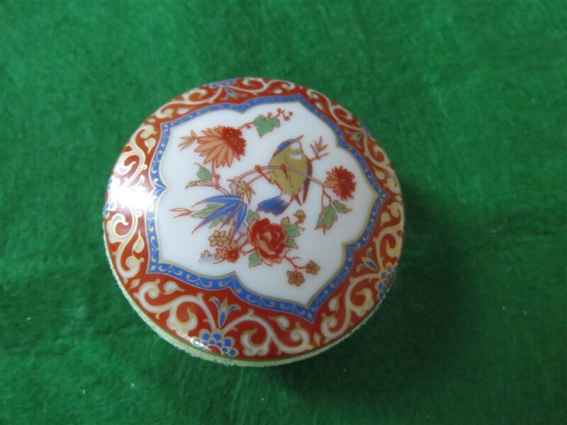 Vintage Kaiser Porcelain Red Gold Bird Ming Design Trinket Box 3