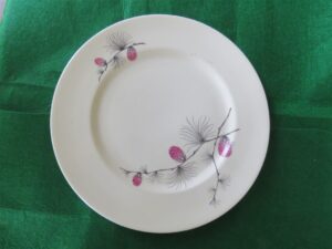 Large Dinner Plate Canonsburg Pottery Sky Line Wild Clover 1