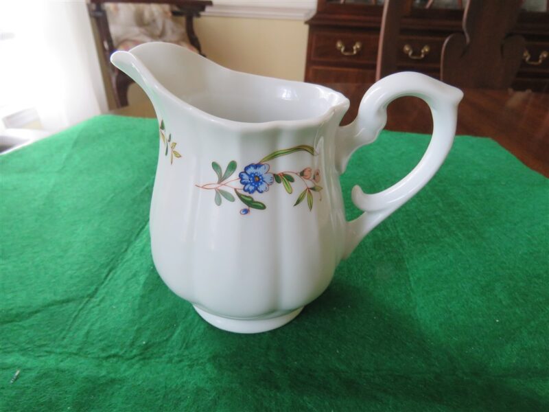 Vintage Cordon Bleu BIA Creamer 2