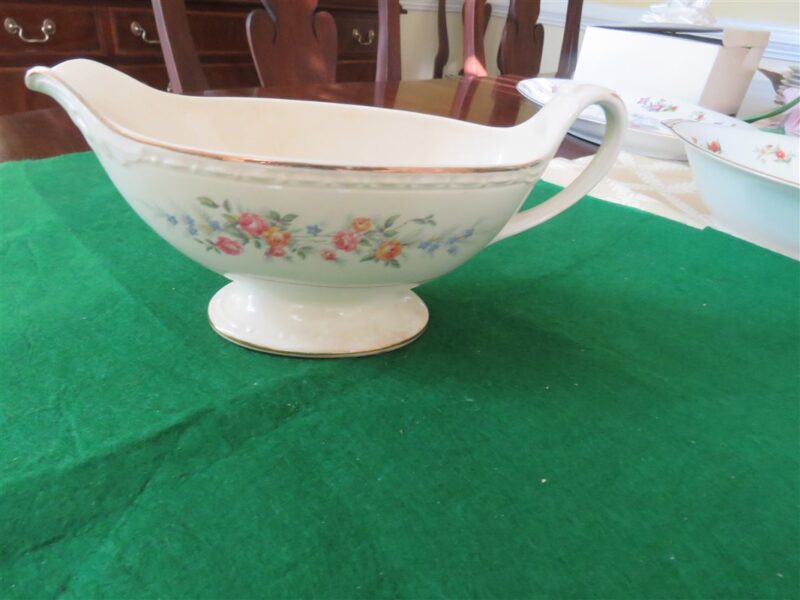 Gravy Boat Homer Laughlin J40N5 Eggshell Georgian 2