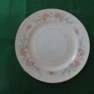 Dinner Plate Homer Laughlin J46N5 Eggshell Georgian 1